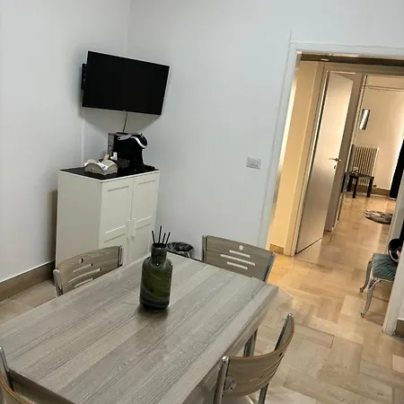 Lägenhet Sisters Luxury Apartmenst *